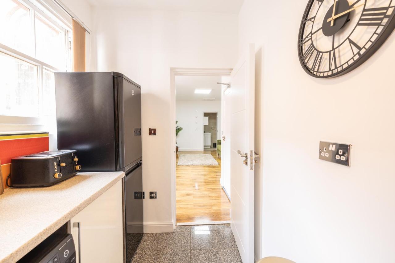 The Olive Green Loft Лестер Экстерьер фото